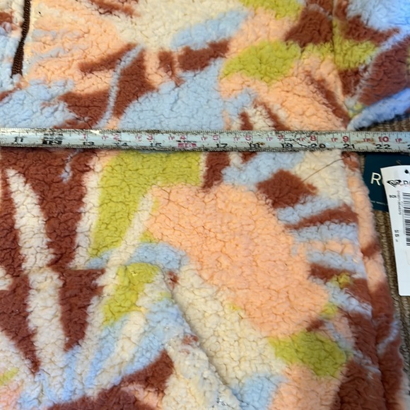 NWT ROXY bonfires on the beach thick Sherpa size S/M - Picture 6 of 13